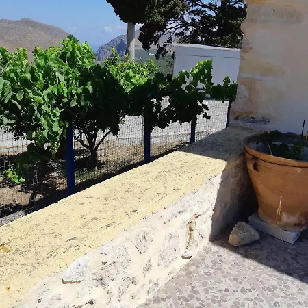 Veroniki's Traditional House Casa vacanze Platanias (Thessaly)